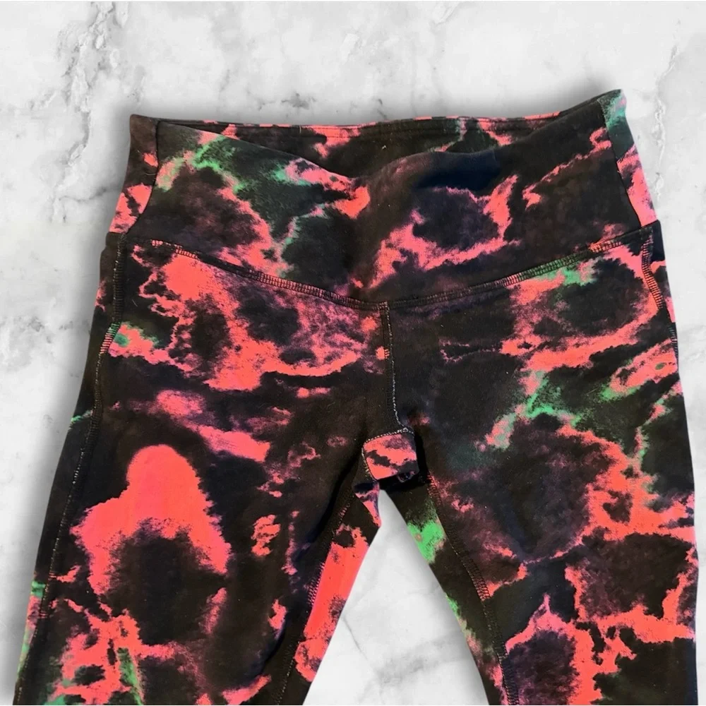 Alo Yoga Abstract‎ Print Leggings Size S